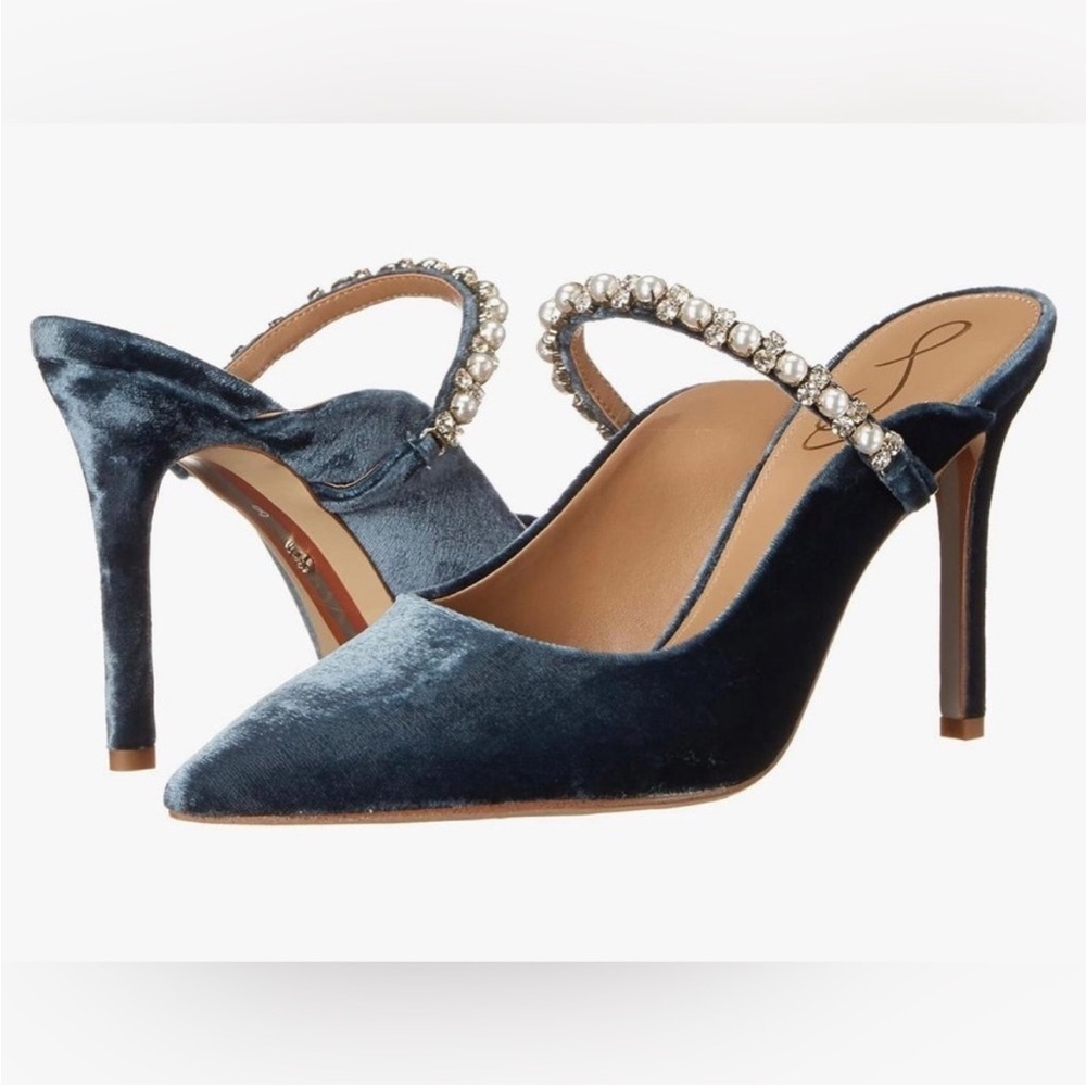 Sam Edelman Highland mule pump in sapphire with embellishment. Brand new in box.
